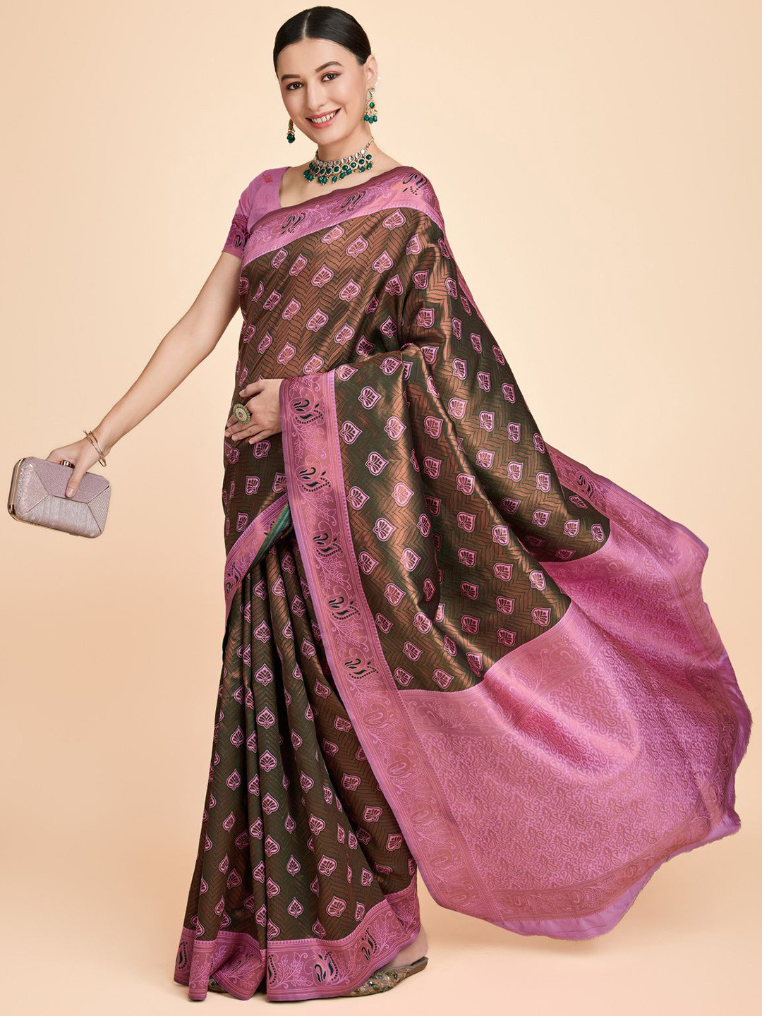 

COSBILA FASHION Woven Design Zari Banarasi Saree, Green