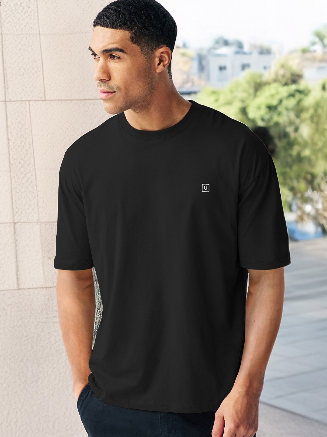 Urbano Fashion Men's Jet Solid Round Neck Oversized Half Sleeve Cotton T-Shirt, Black