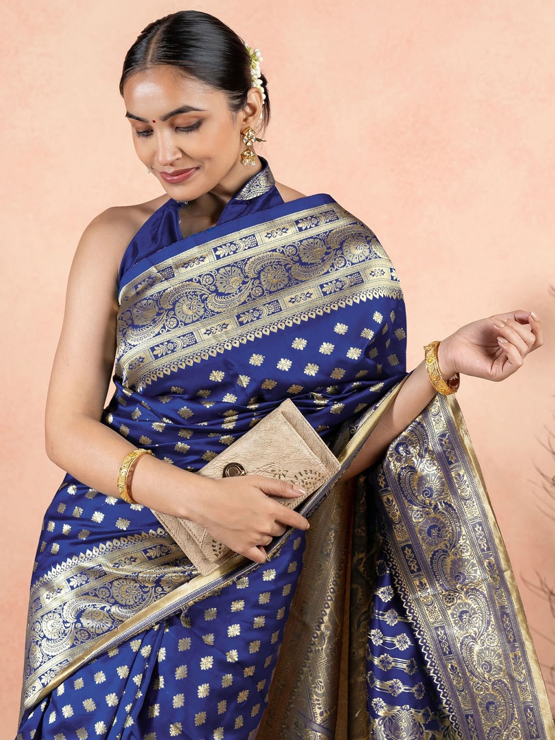 

Subham Ethnic Motifs Woven Design Zari Saree, Navy blue