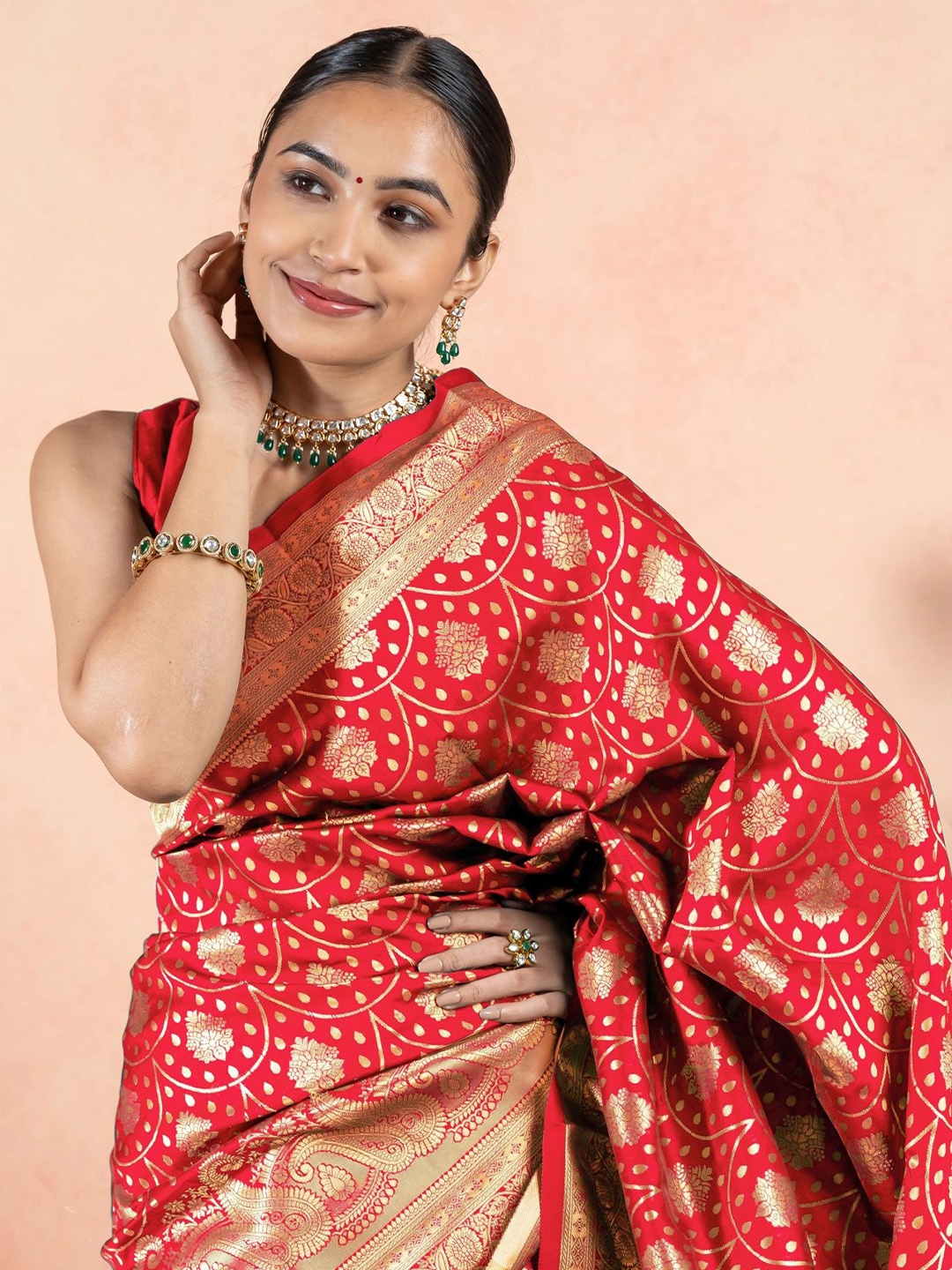 

Subham Ethnic Motifs Woven Design Saree, Red