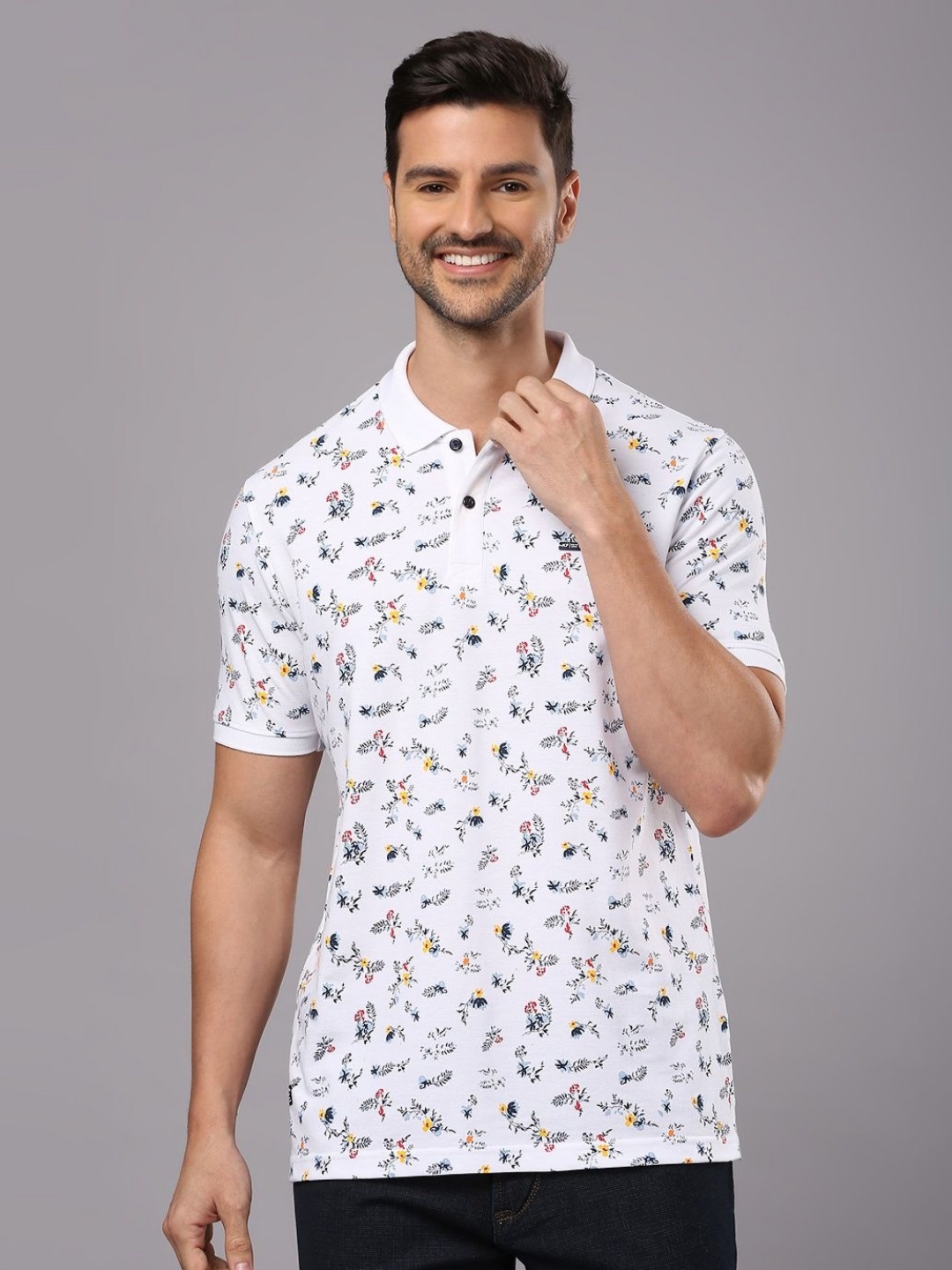 

Klub Fox Men Floral Printed Polo Collar Cotton T-Shirt, White