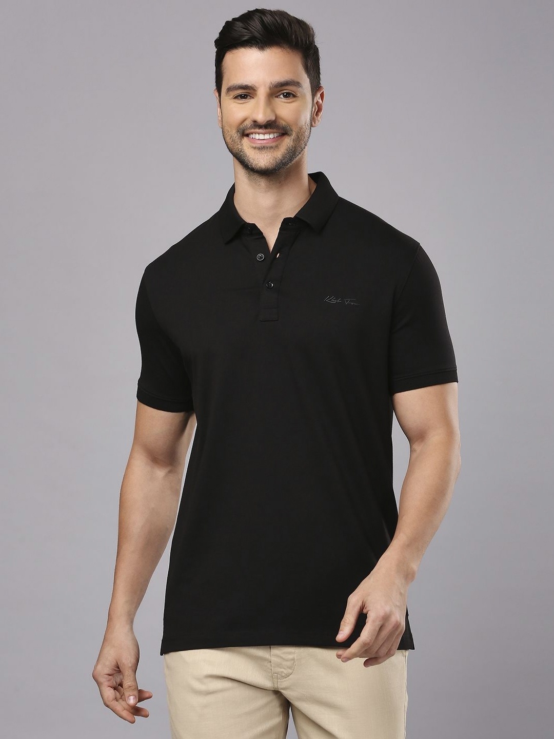 

Klub Fox Men Solid Polo Collar Cotton T-Shirt, Black