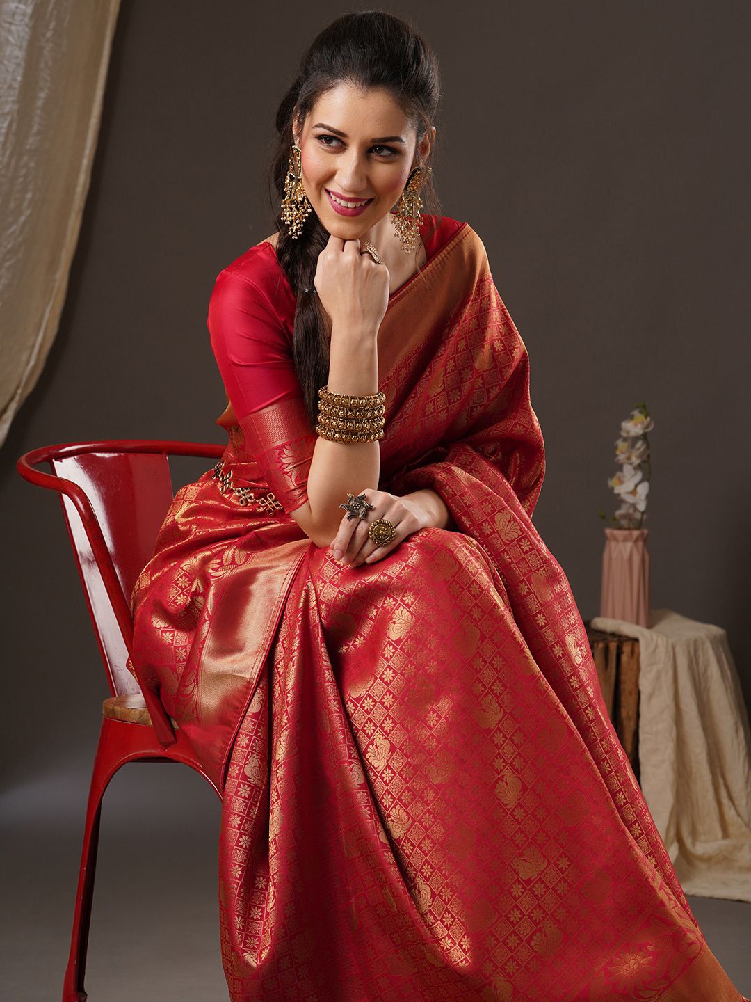 

Mitera Ethnic Motifs Woven Design Zari Kanjeevaram Saree, Red