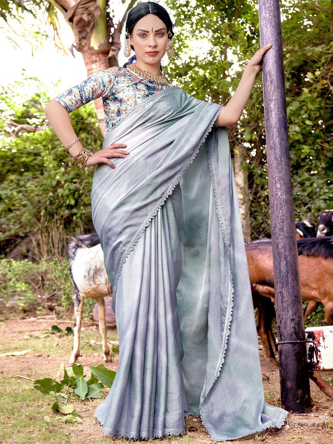 

Mitera Embellished Beads and Stones Saree, Grey