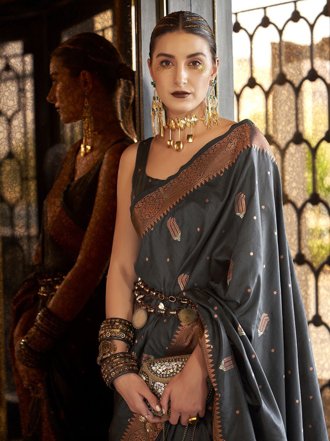 

Mitera Woven Design Zari Banarasi Saree, Charcoal