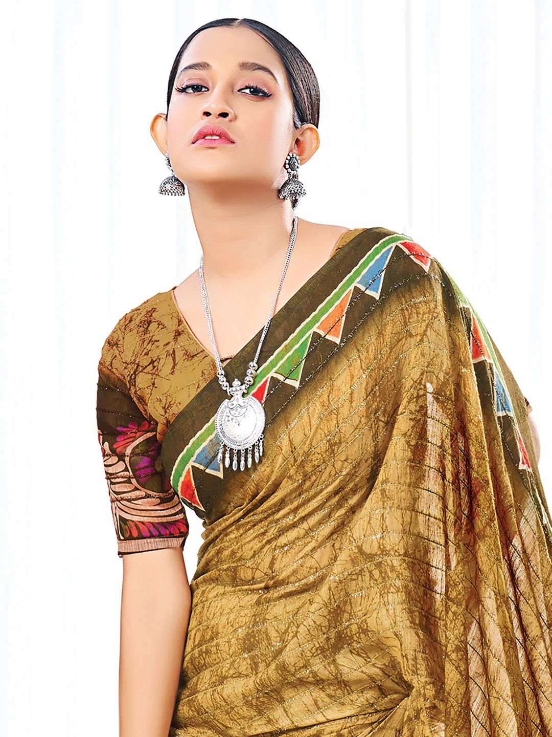 

Mitera Tie and Dye Printed Block Print Saree, Olive