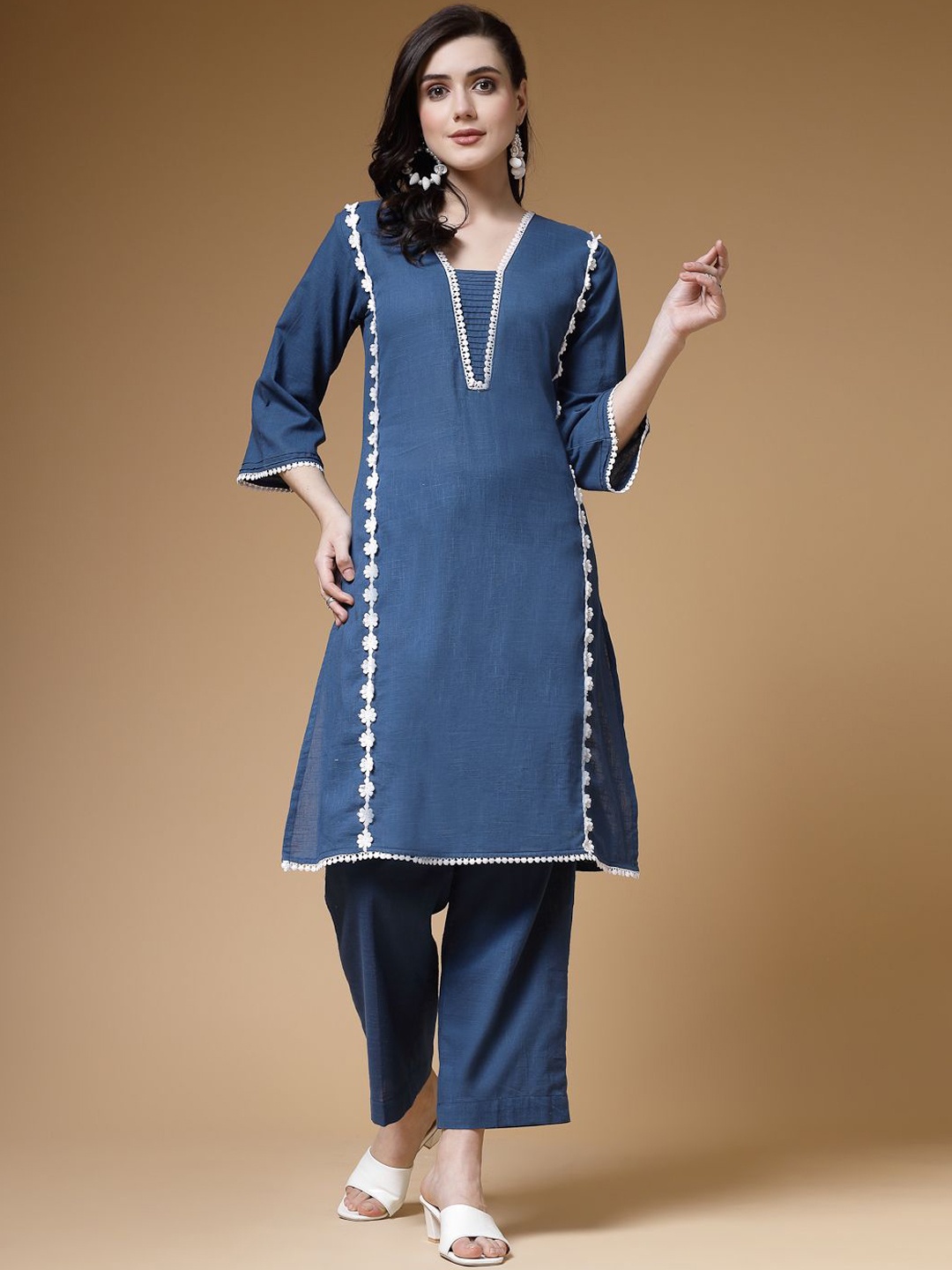 

Indibelle Yoke Design V-Neck Thread Work Cotton A-Line Kurta, Blue