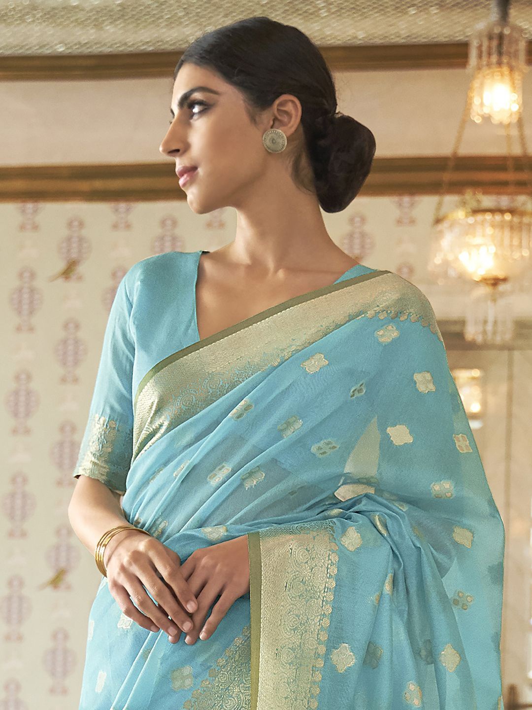 

Mitera Ethnic Motif Zari Woven Banarasi Saree, Turquoise blue