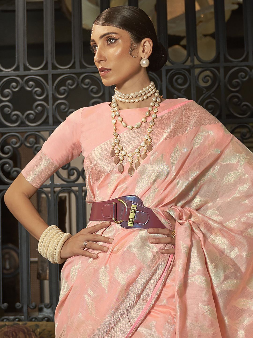 

Mitera Ethnic Motifs Zari Woven Banarasi Saree, Peach