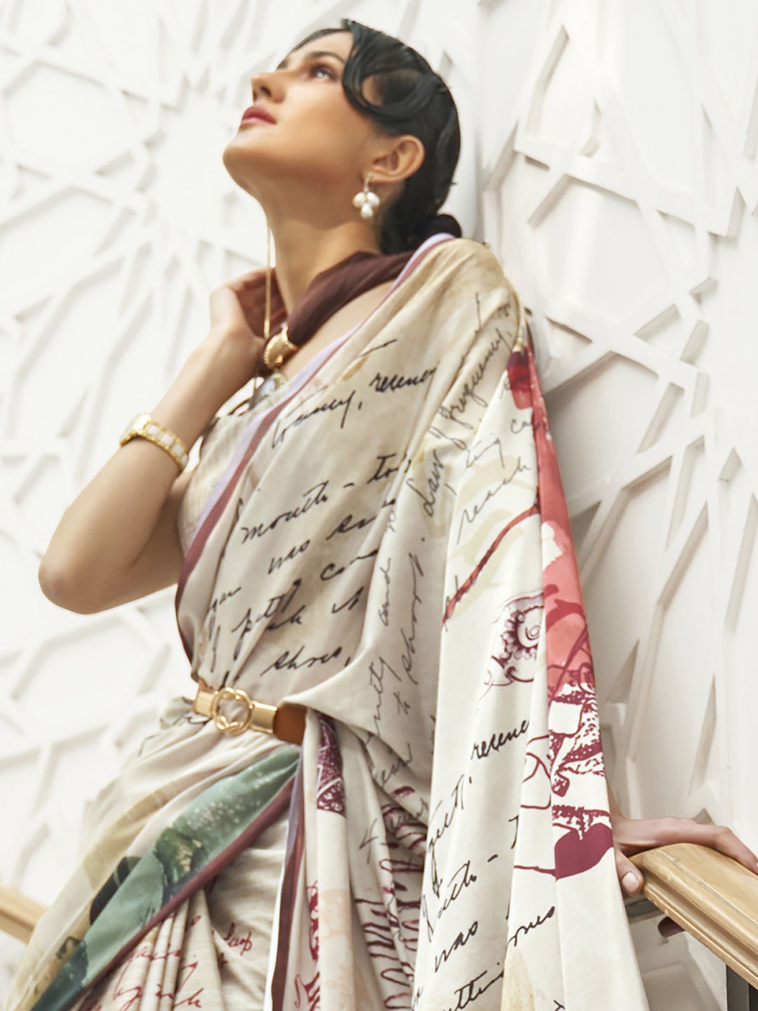 

Mitera Typographic Saree with Blouse, Cream