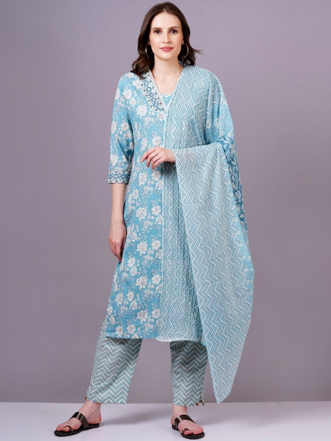 

JC4U Floral Printed V-Neck Pure Cotton Straight Kurta With Trousers & Dupatta, Blue