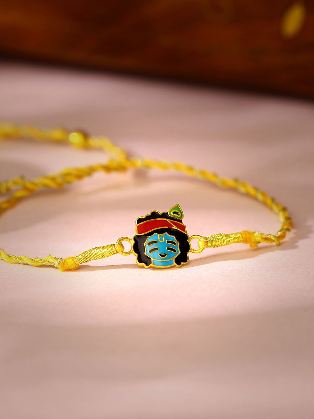 

GIVA Boys 925 Silver Kanhaiya Thread Rakhi, Gold