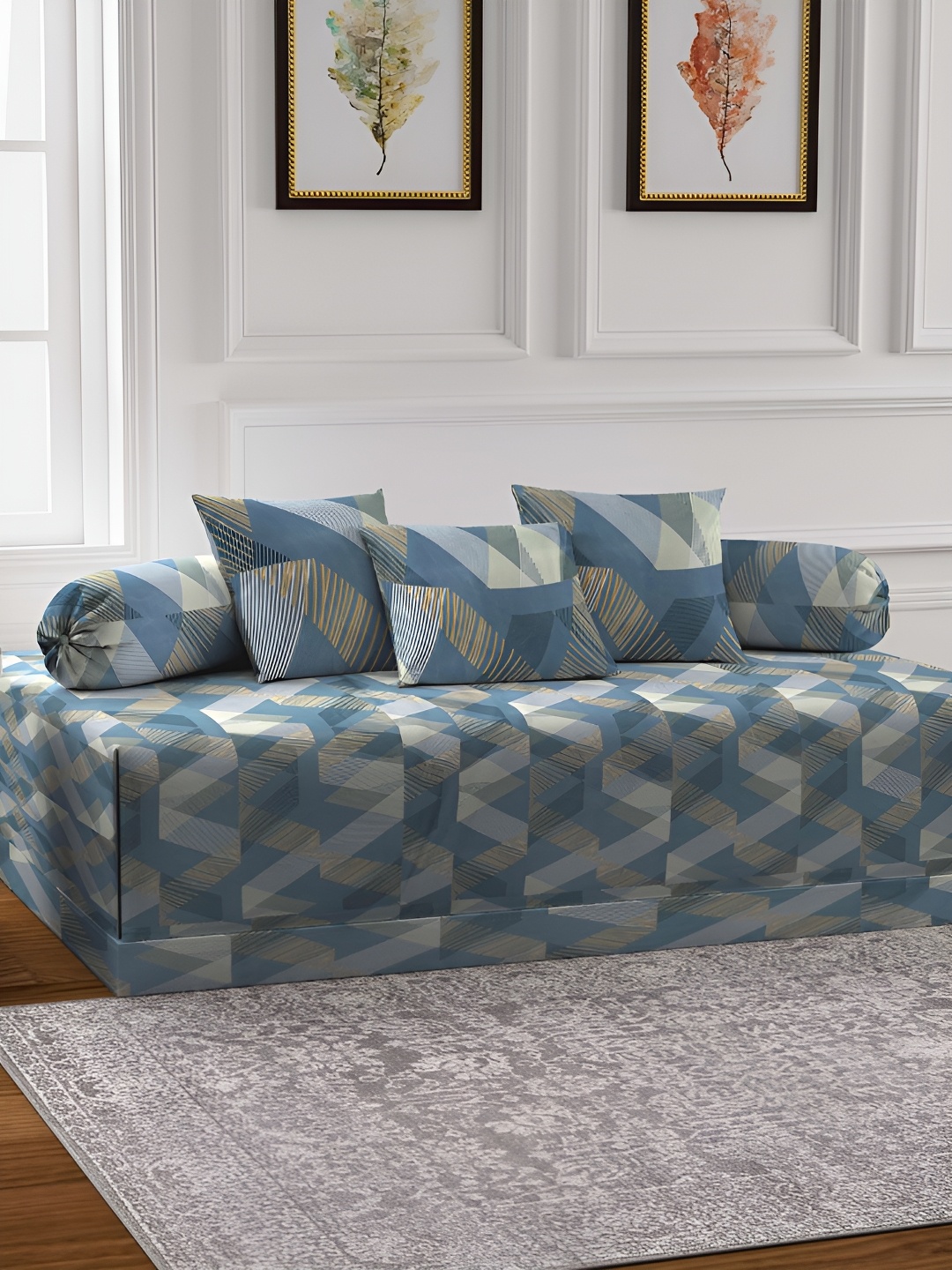 

KLOTTHE Turquoise Blue & White 6 Pieces Printed Diwan Set