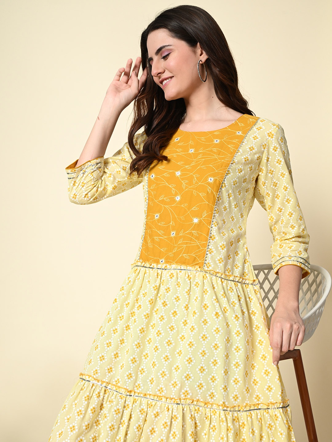 

DOISA Ethnic Motifs Printed Mirror Work Anarkali Kurta, Yellow