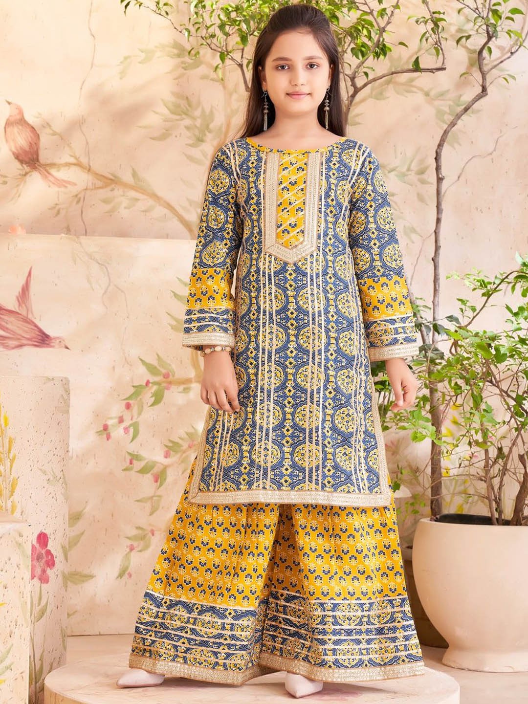 

BAESD Girls Ethnic Motifs Printed Pure Cotton Straight Kurta With Palazzo, Blue