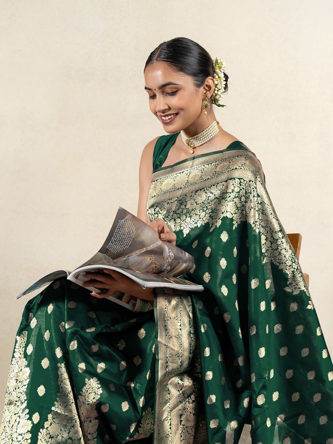 

Subham Ethnic Motif Zari Woven Saree with Blouse, Green