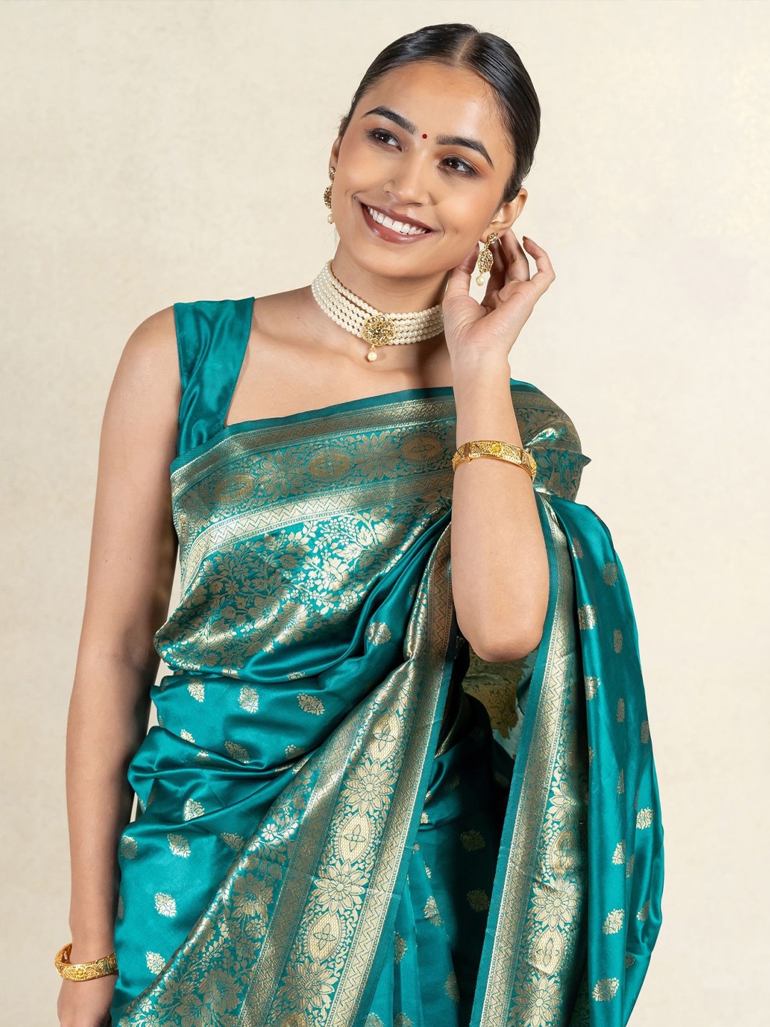 

Subham Ethnic Motif Zari Woven Saree with Blouse, Teal