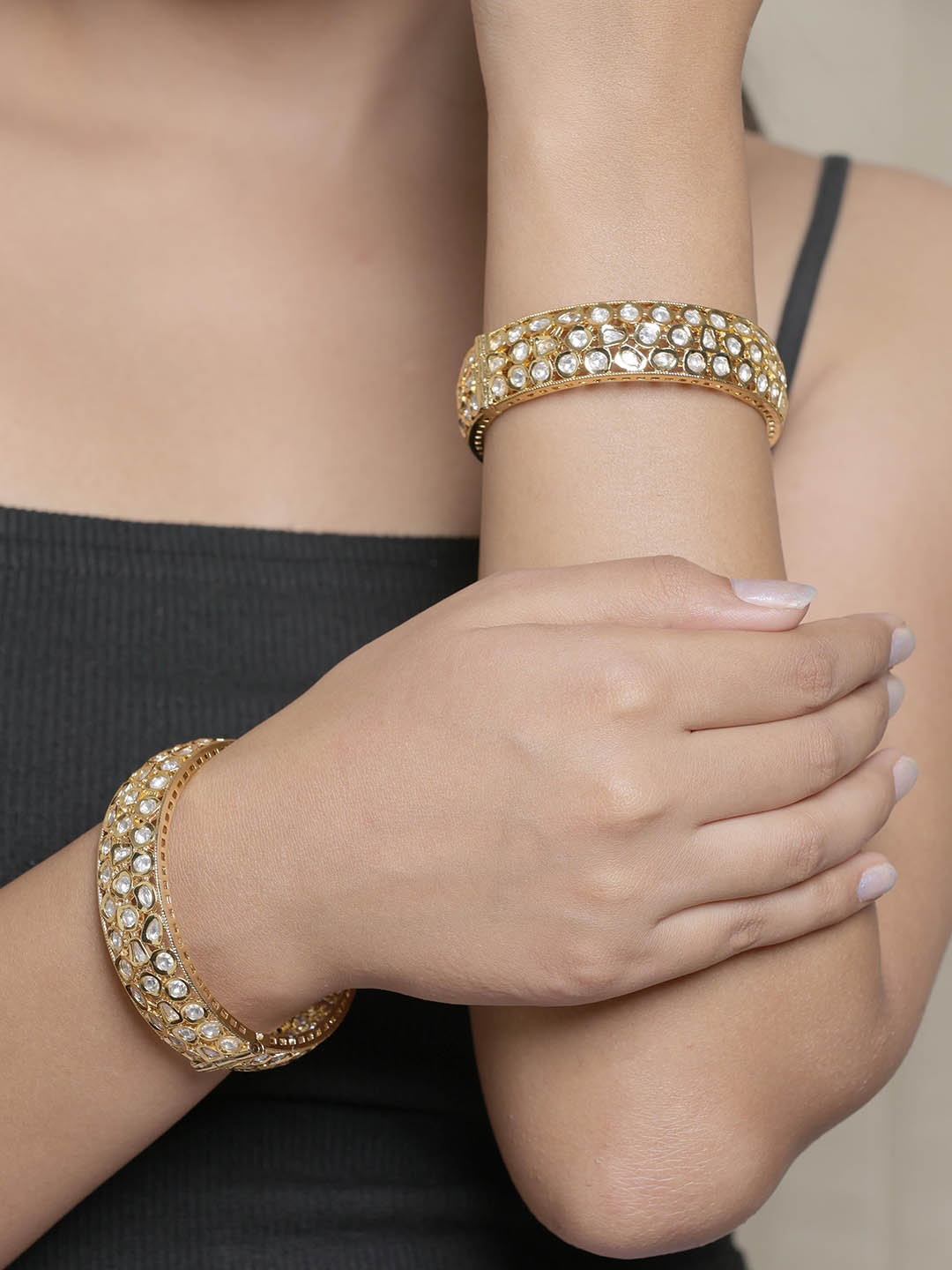 

STYLE DECO Set Of 2 Gold-Plated Kundan-Studded Bangles