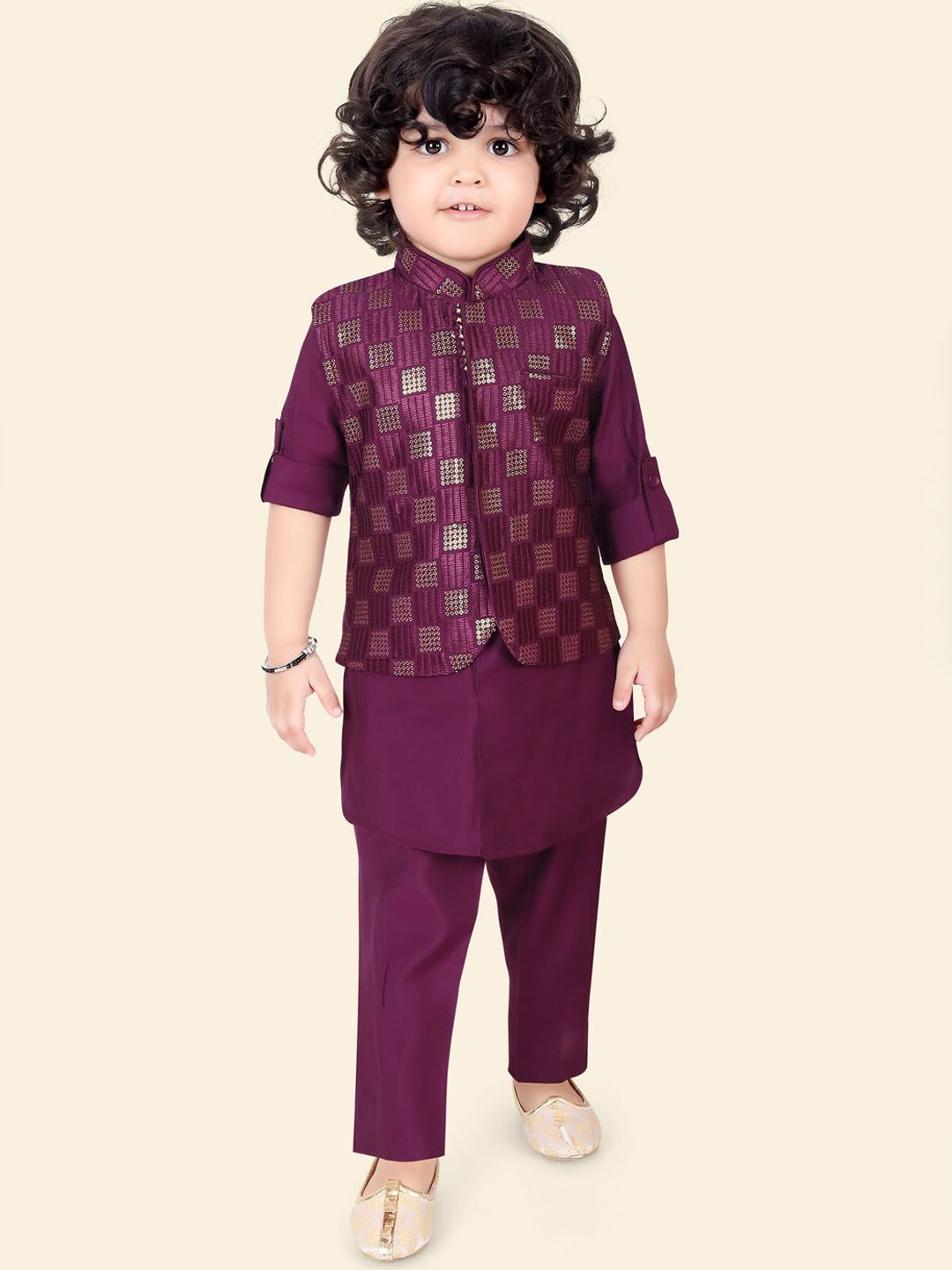 

Ethniks Neu-Ron Boys Sequinned Silk Chiffon Kurta with Pyjamas & Nehru Jacket, Maroon
