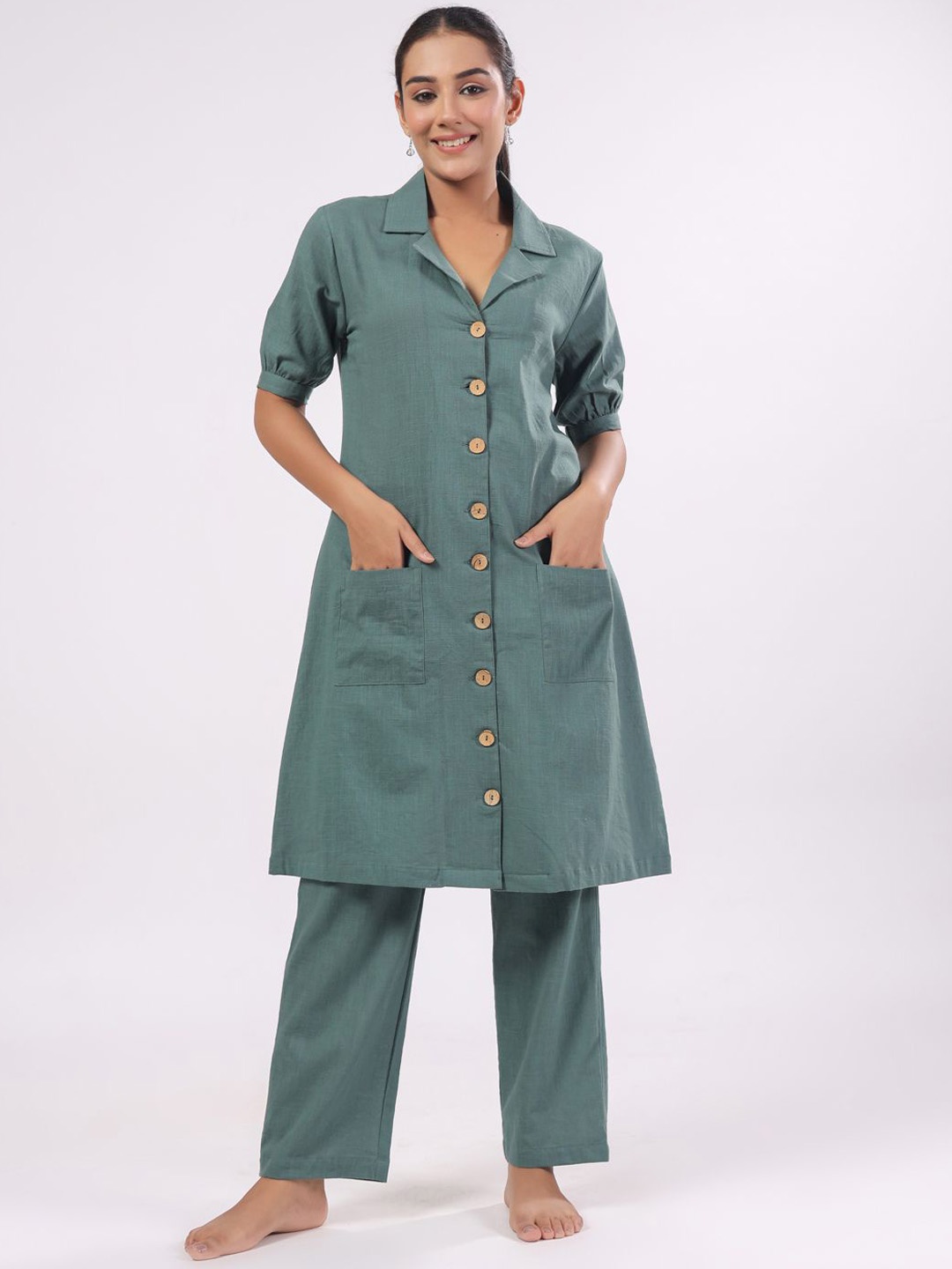 

SANSKRUTIHOMES Women Lapel Collar Night suit, Green