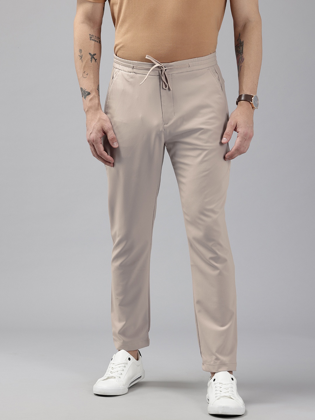 

Blackberrys Men Slim Fit Jogger Style Trousers, Beige