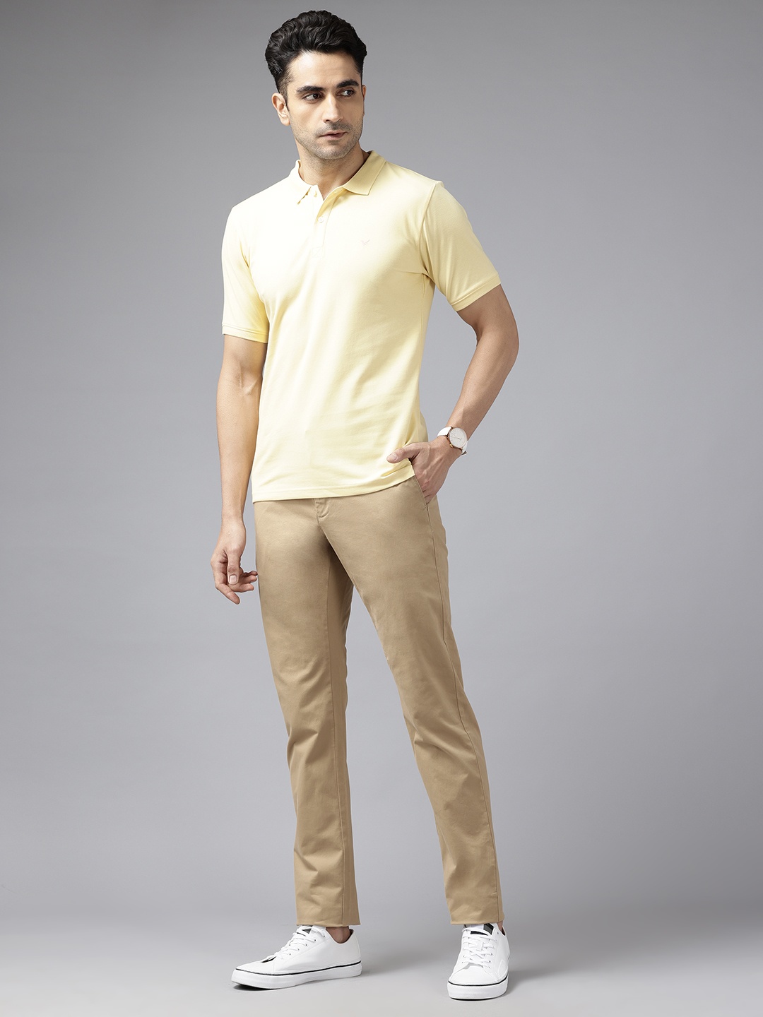 

Blackberrys Men Slim Fit Chinos, Khaki