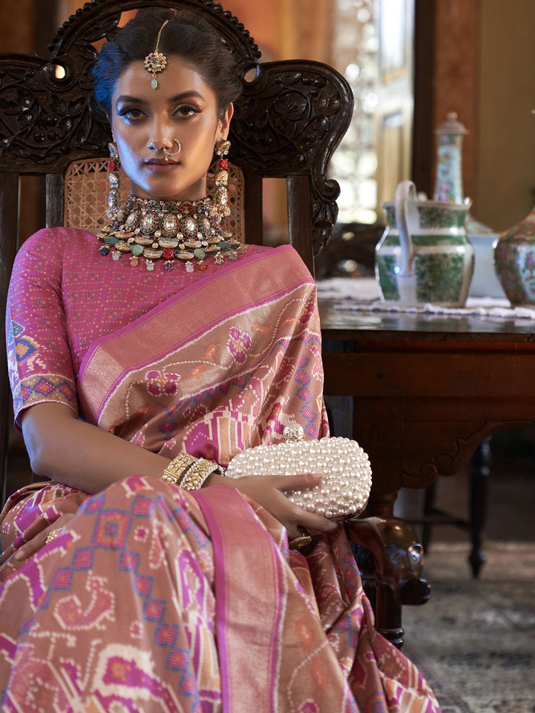 

Anouk Ethnic Motif Zari Woven Pochampally Saree, Pink