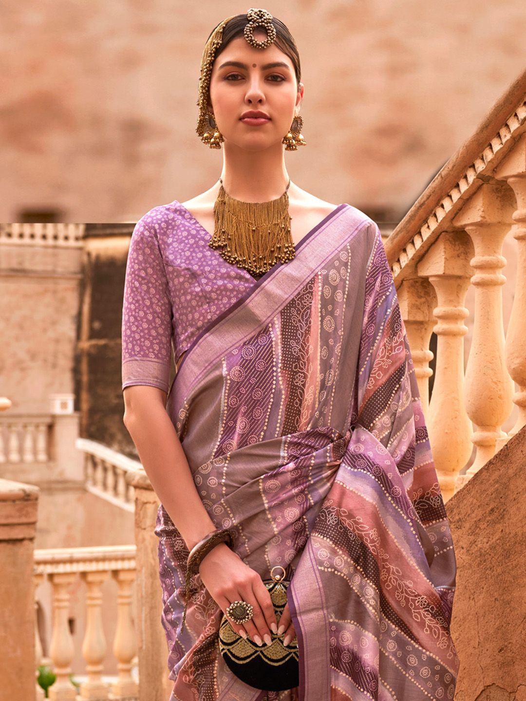 

Anouk Ethnic Motifs Zari Banarasi Saree, Mauve