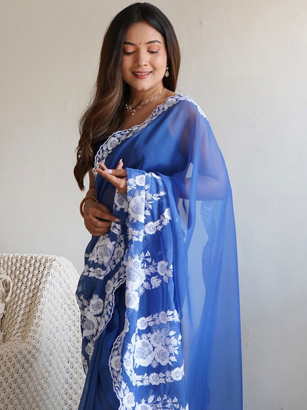 

Anouk Embroidered Organza Saree, Blue