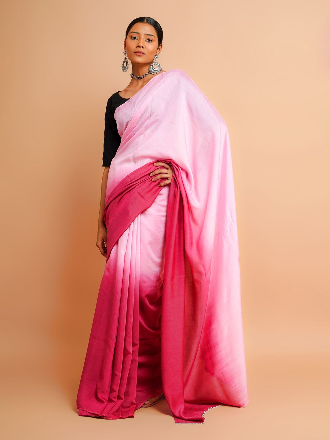 

Taavi Ombre Saree With Blouse Piece, Pink