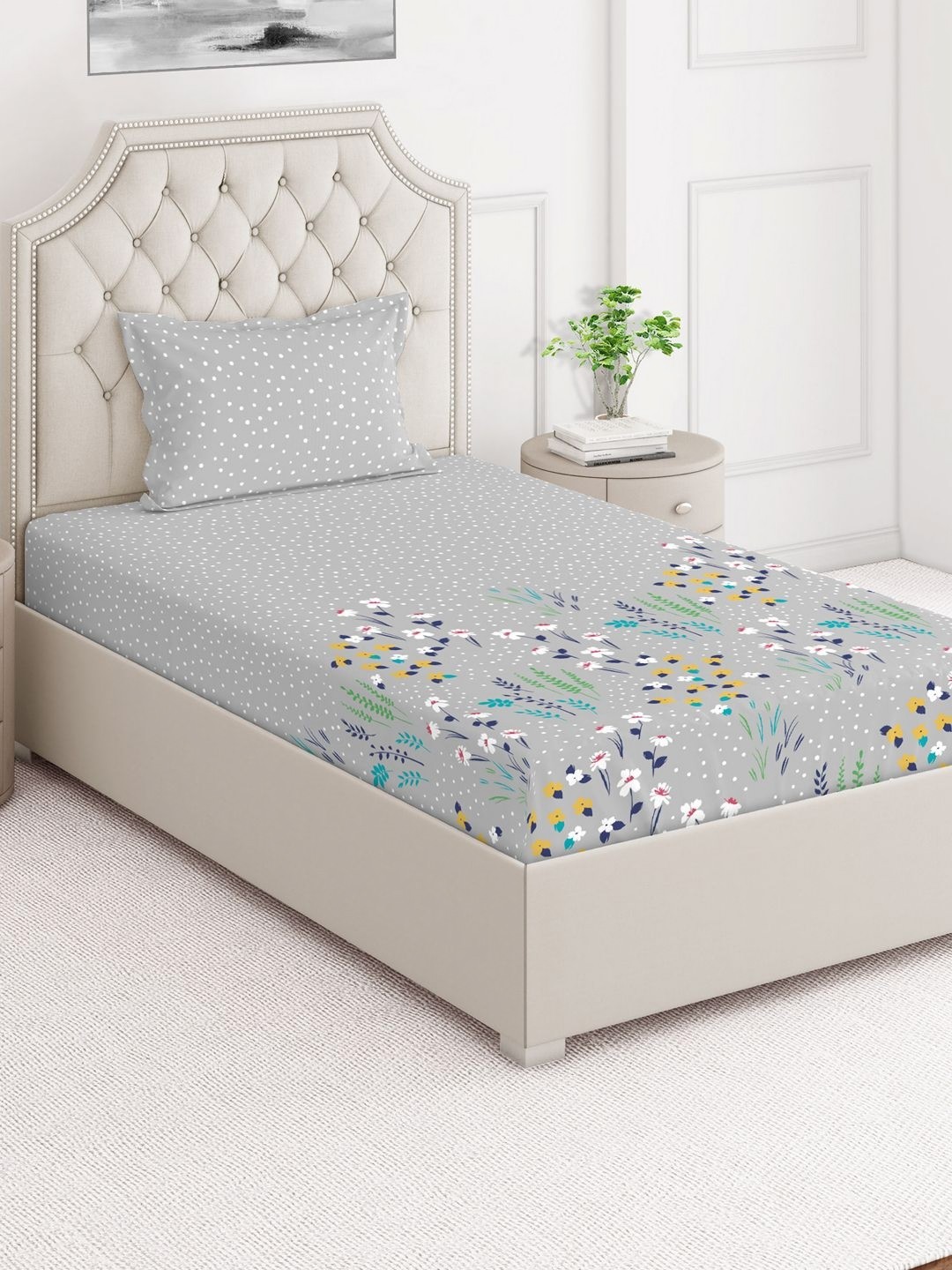 

Layers Grey Floral Cotton 220 TC Single Bedsheet with 2 Pillow Covers