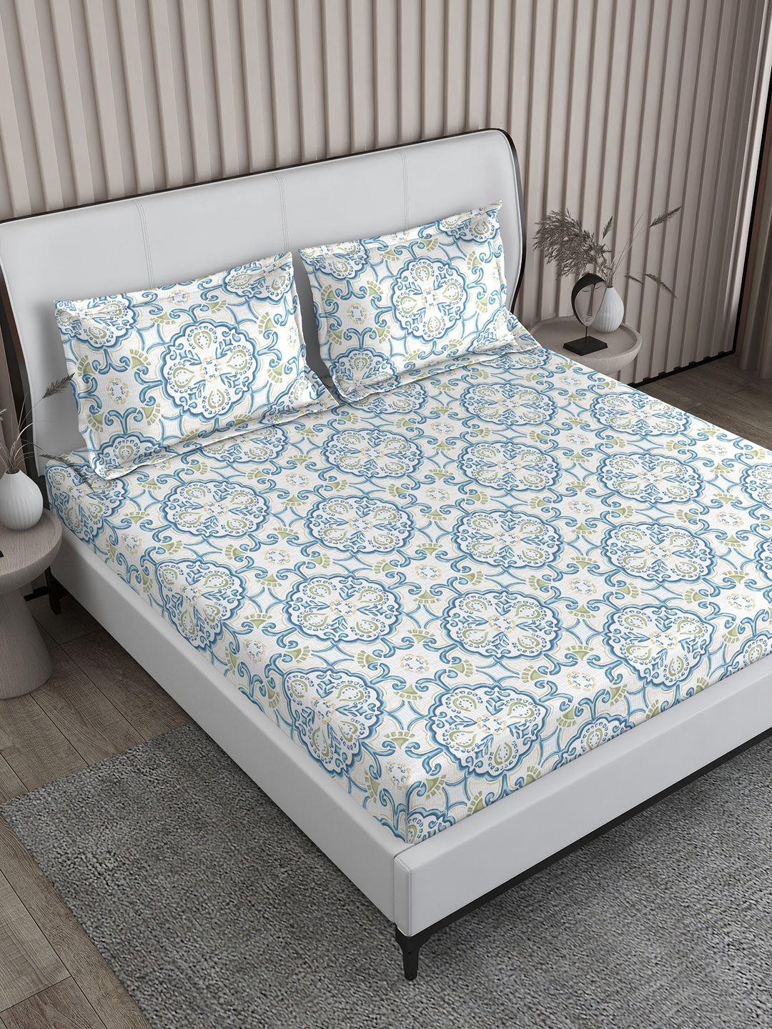 

Boutique Living India Blue Printed 220 TC Cotton Double King Bedsheet with 2 Pillow Covers