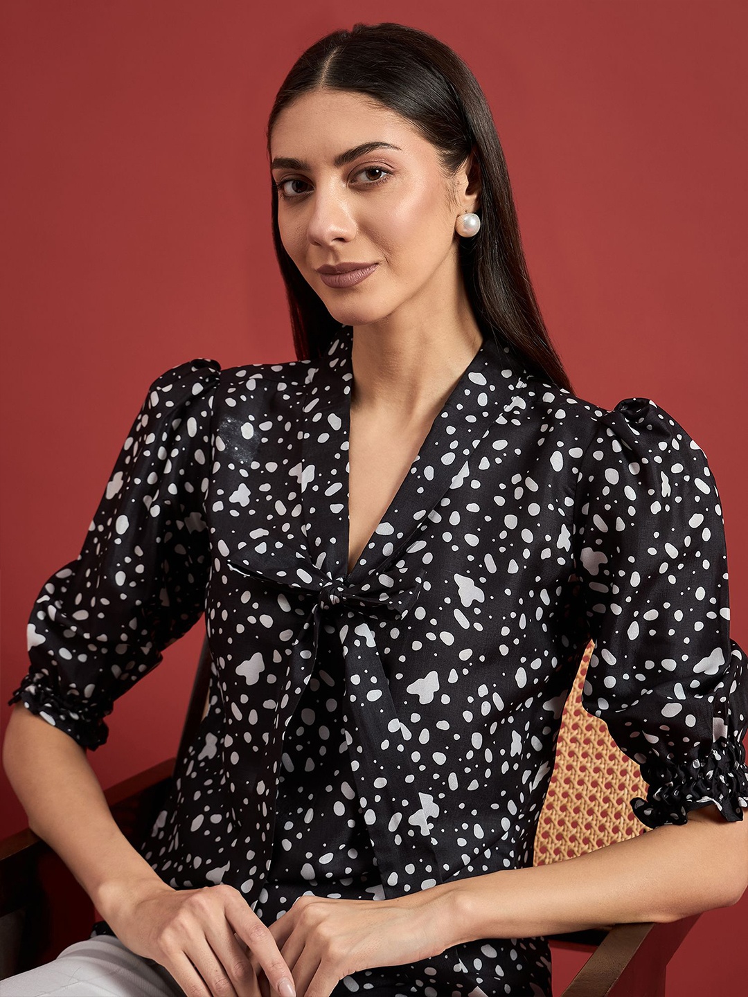 

All About You Formals Women Abstract Printed Tie-Up Neck Puff Sleeve Casual Top, Black