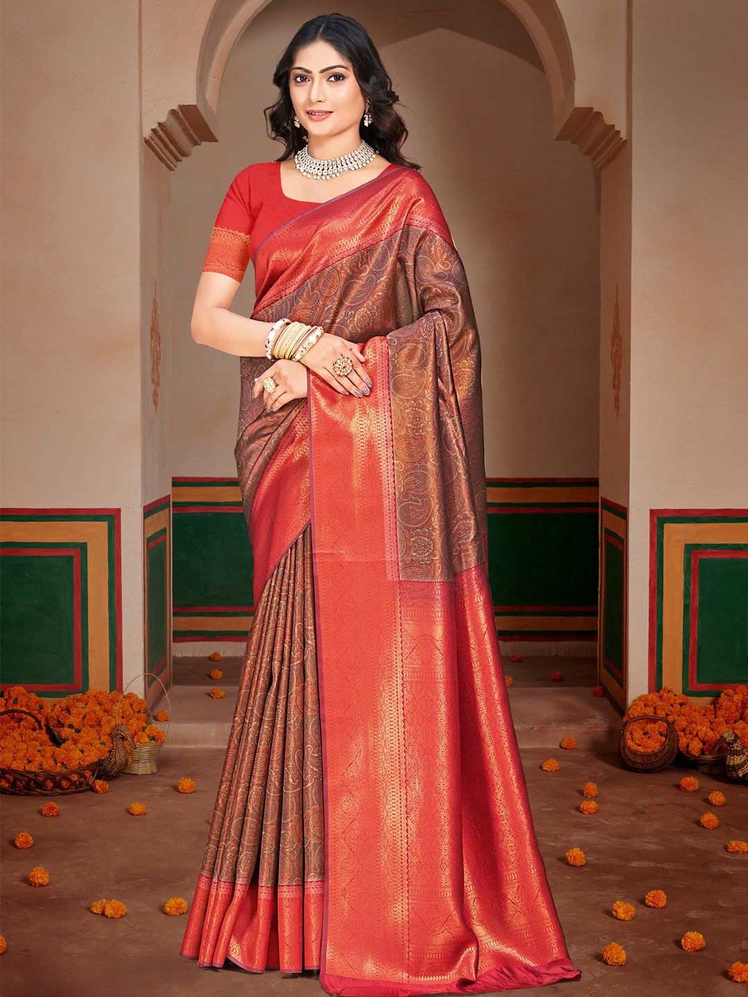 

SANGAM PRINTS Woven Design Zari Tussar Saree, Red