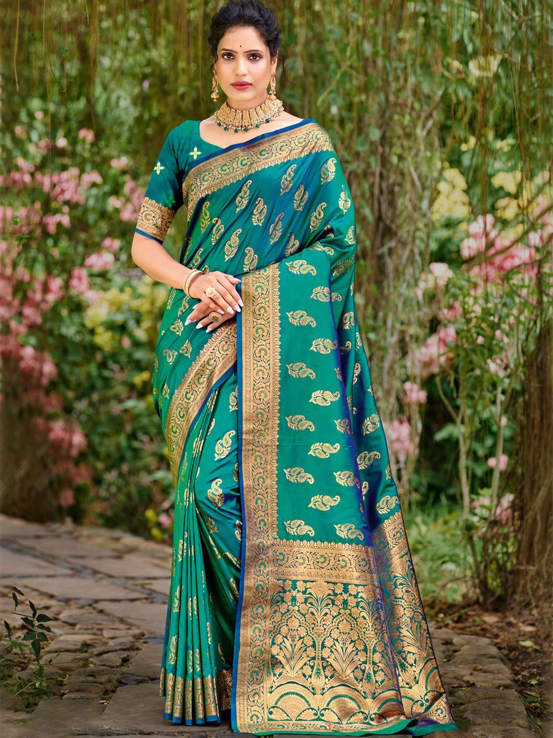 

SANGAM PRINTS Woven Design Zari Tussar Saree, Teal