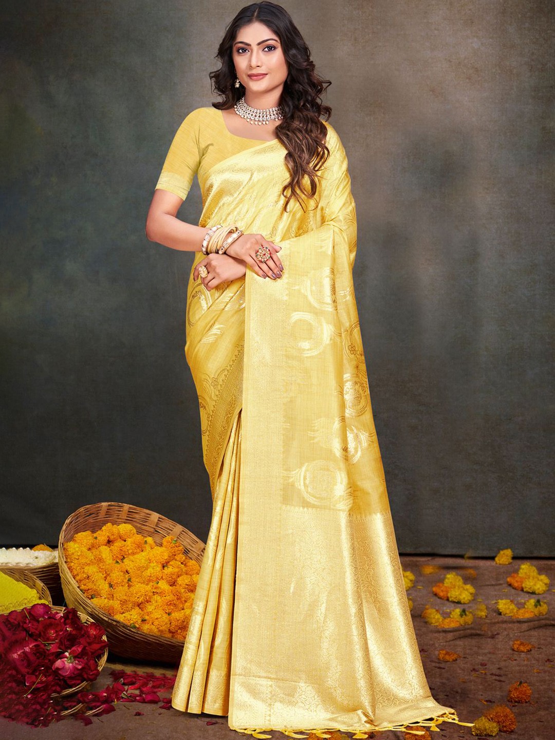 

SANGAM PRINTS Woven Design Zari Tussar Saree, Yellow