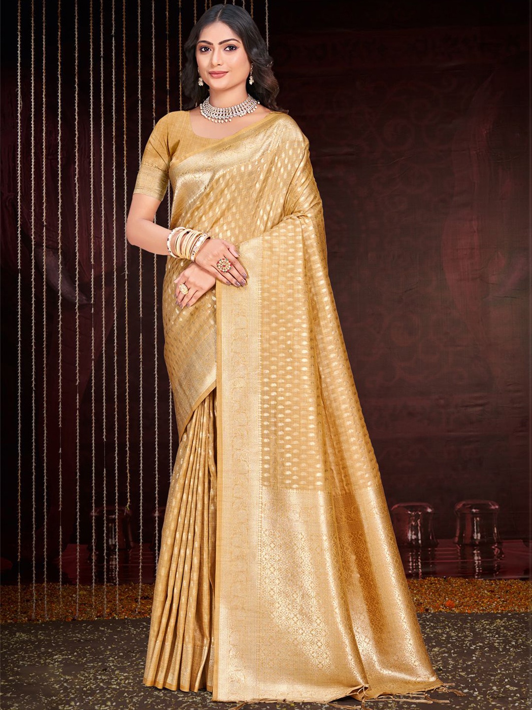 

SANGAM PRINTS Woven Design Zari Tussar Saree, Beige