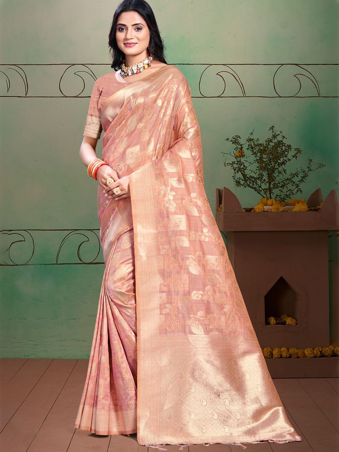 

SANGAM PRINTS Woven Design Zari Tussar Saree, Pink
