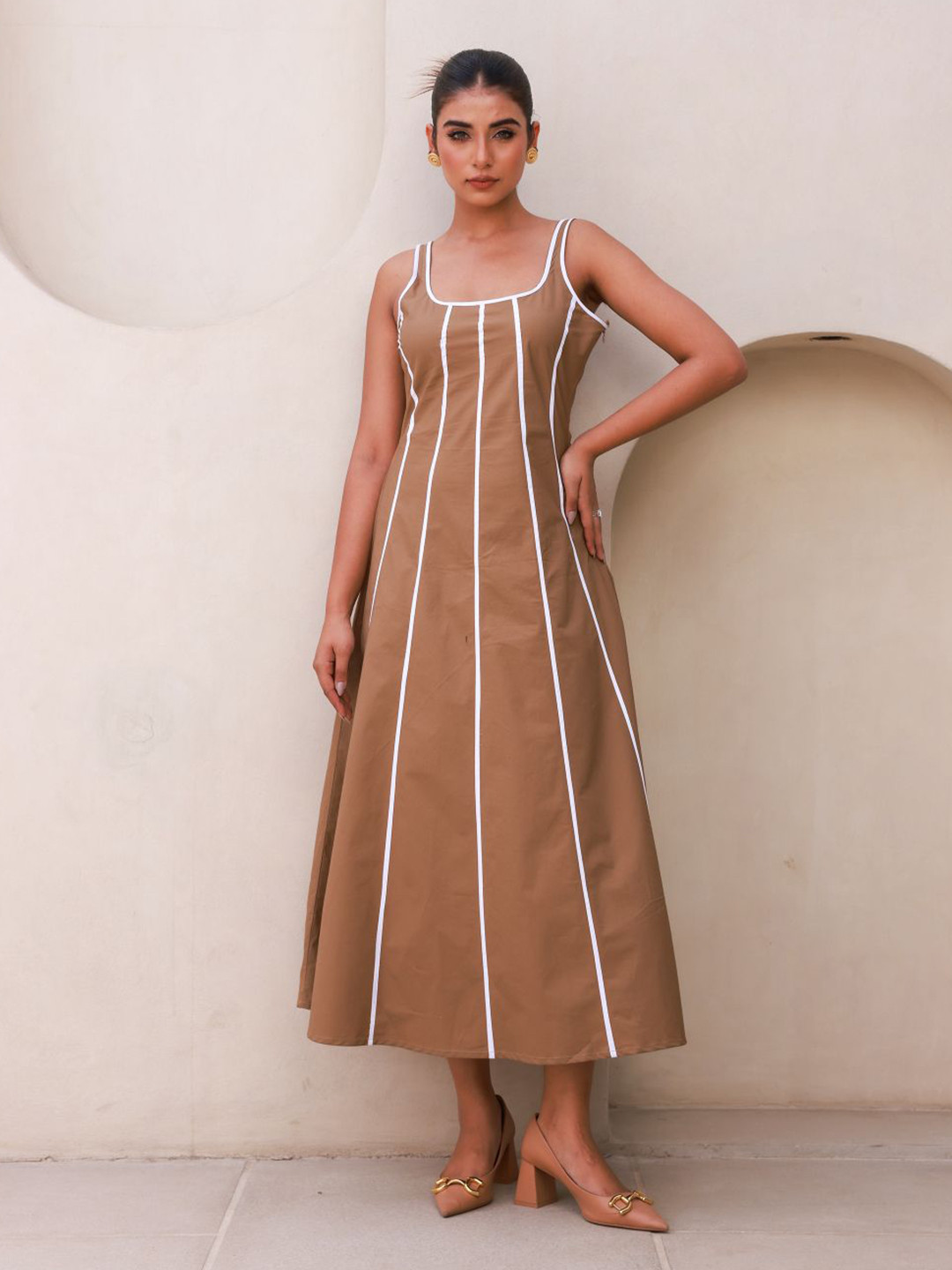 

MOONSTRUCK A-Line Cotton Maxi Dress, Beige