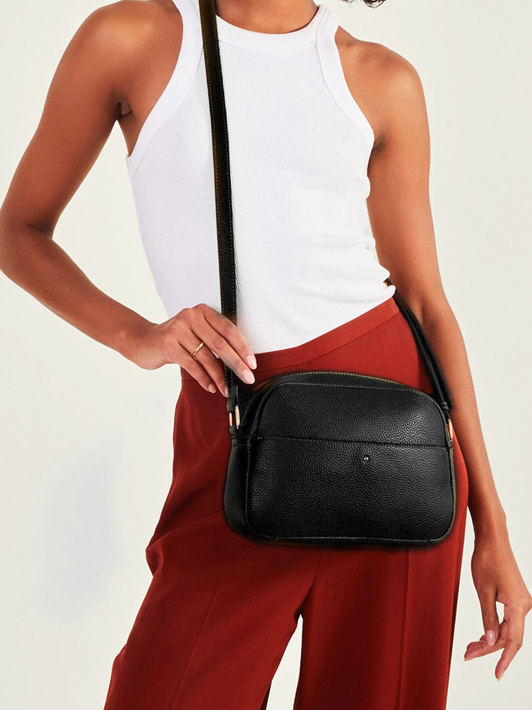 

Accessorize Women Textured PU Structured Shoulder Bag, Black