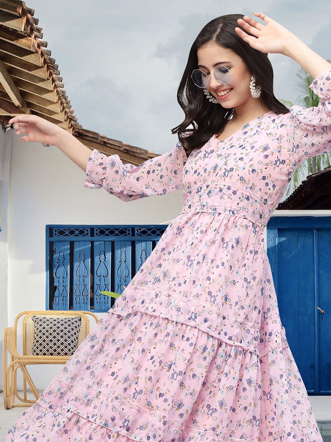 

MISS AYSE Floral Print Applique Georgette Maxi Dress, Pink