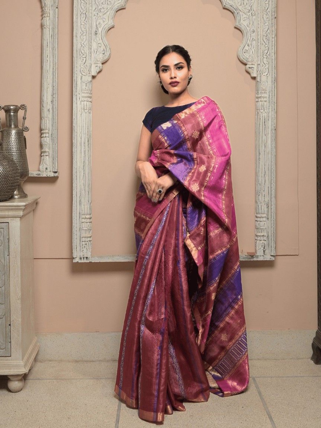 

DUSALA INDIA Woven Designed Zari Pure Silk Saree, Pink