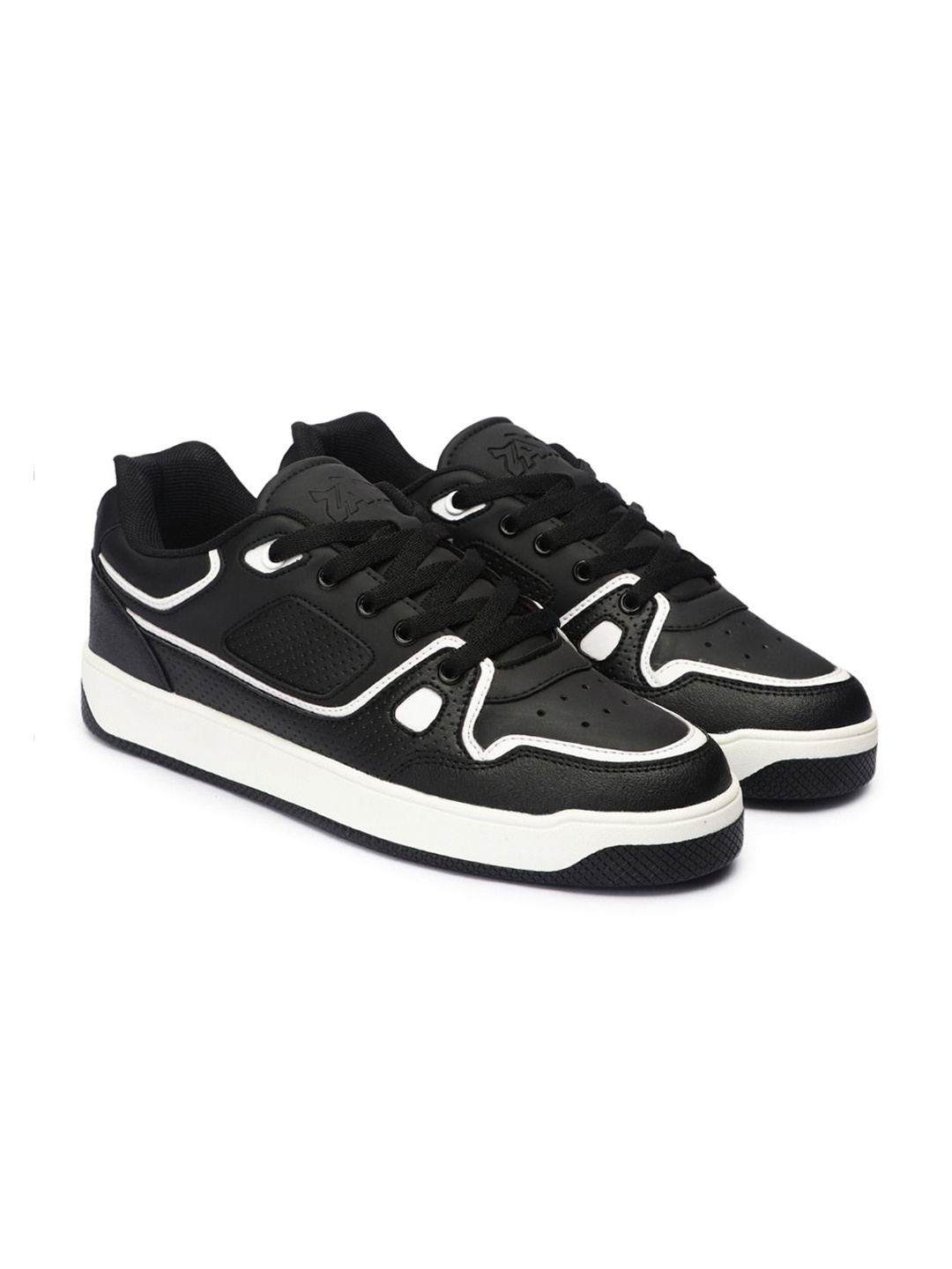 

ZAYDN Men Woven Design Sneakers, Black
