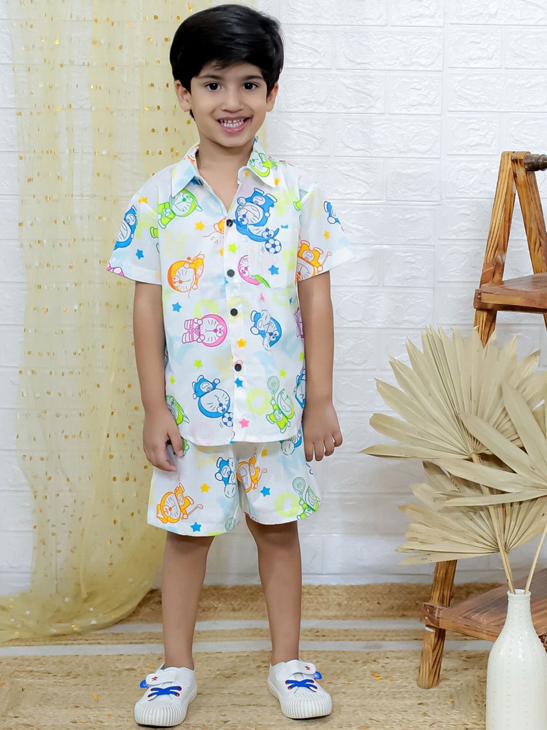 

UNBIND Boys Printed Pure Cotton Shirt With Shorts, White