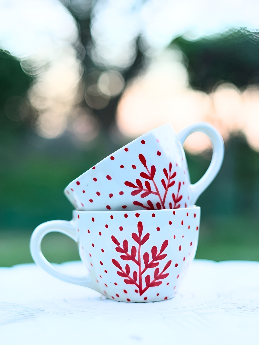 

WEAVING HOMES White & Red 2 Pieces Printed Ceramic Glossy Mugs 210ml Each