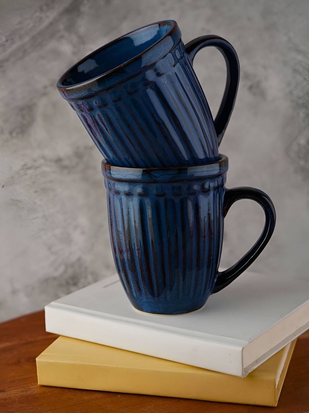 

WEAVING HOMES Blue 2 Pieces Ceramic Glossy Mugs 230ml Each