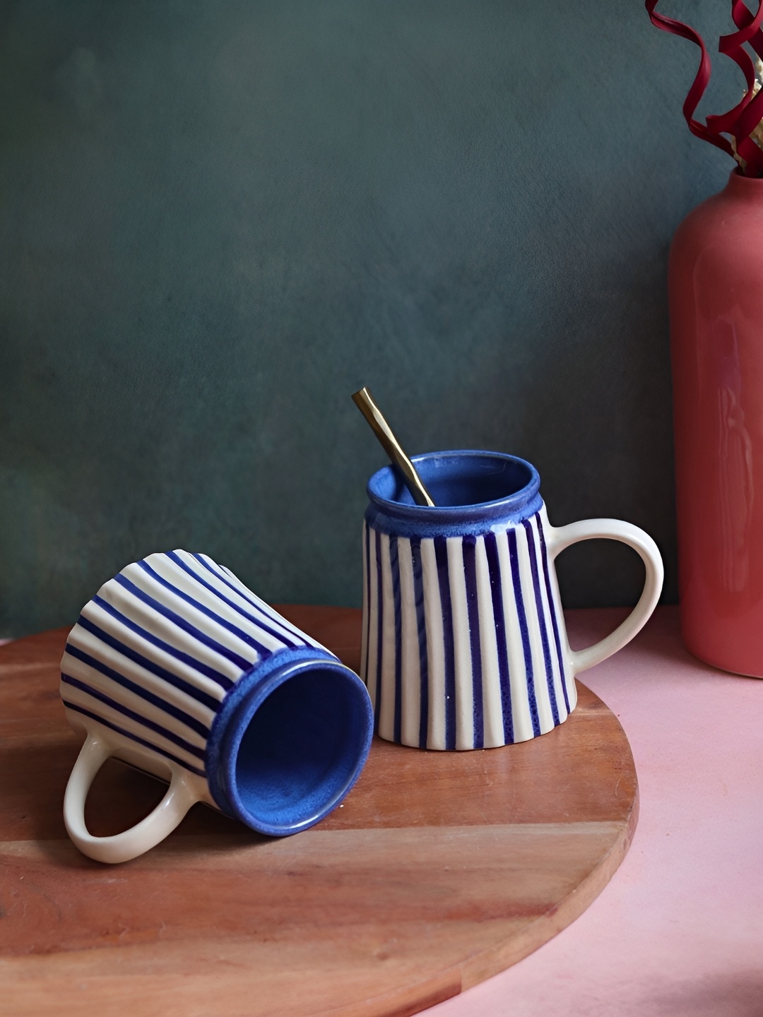 

WEAVING HOMES Blue & White 2 Pieces Ceramic Glossy Mugs 350 ml