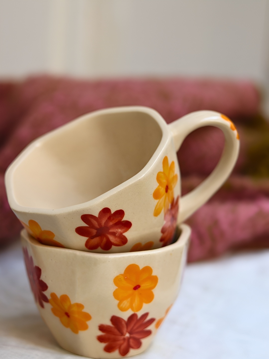 

WEAVING HOMES Cream & Red 2 Pieces Floral Printed Ceramic Glossy Mugs 200 ml Each