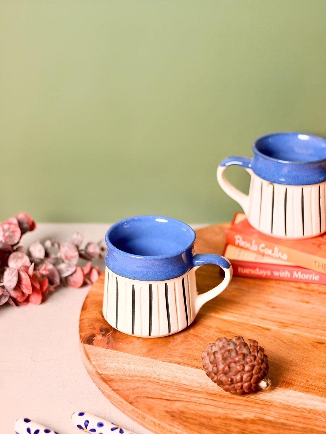 

WEAVING HOMES Blue & White 2 Pieces Hand Painted Printed Ceramic Glossy Mugs 160 ml