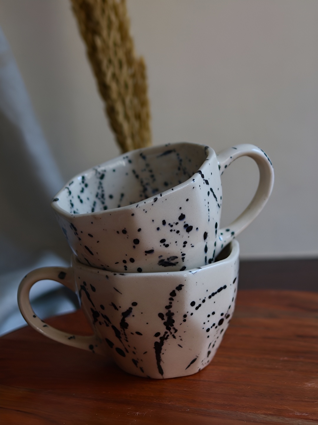 

WEAVING HOMES White 2 Pieces Printed Microwave Safe Glossy Ceramic Mugs 200 ml Each